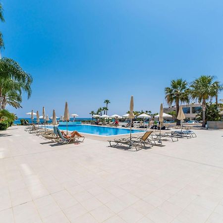 Gabriela - Coralli Beachfront Apartment Protaras Exteriér fotografie
